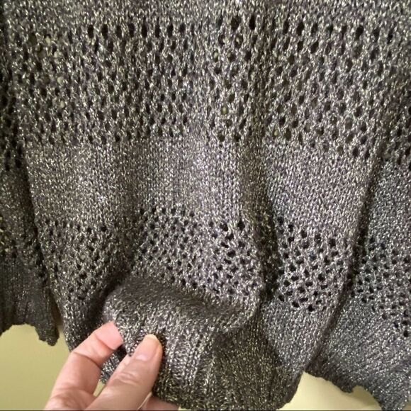 525 America Brown Gold Metallic Crochet Sweater Size Medium - Picture 3 of 8